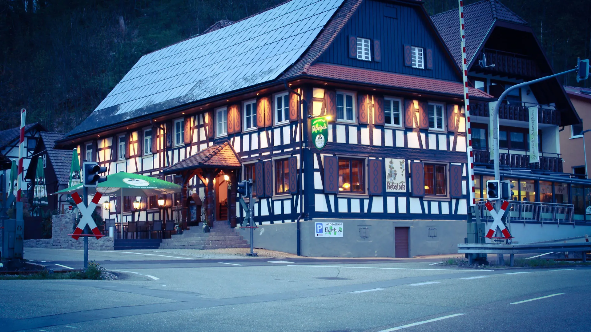 Günstig Übernachten im Schwarzwald: 10 Budget-Hotels im Vergleich